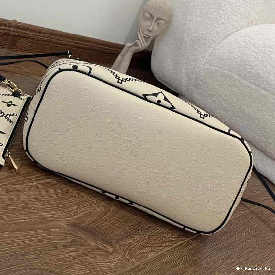 AAA Pruses Bags NEVERFULL LOUIS MM VUITTON 0806